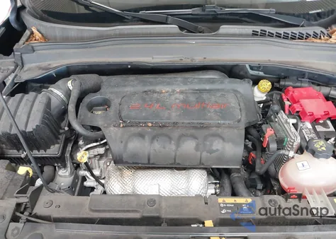 2020 Jeep Renegade Latitude Fwd z USA, uszkodzony, nr VIN ZACNJABB0LPL65586